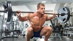 squat complet avec barre libre squat complet exercice de fitness pour tous le monde