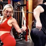Travaillez vos muscles fessiers avec Sheamus et Liv Morgan